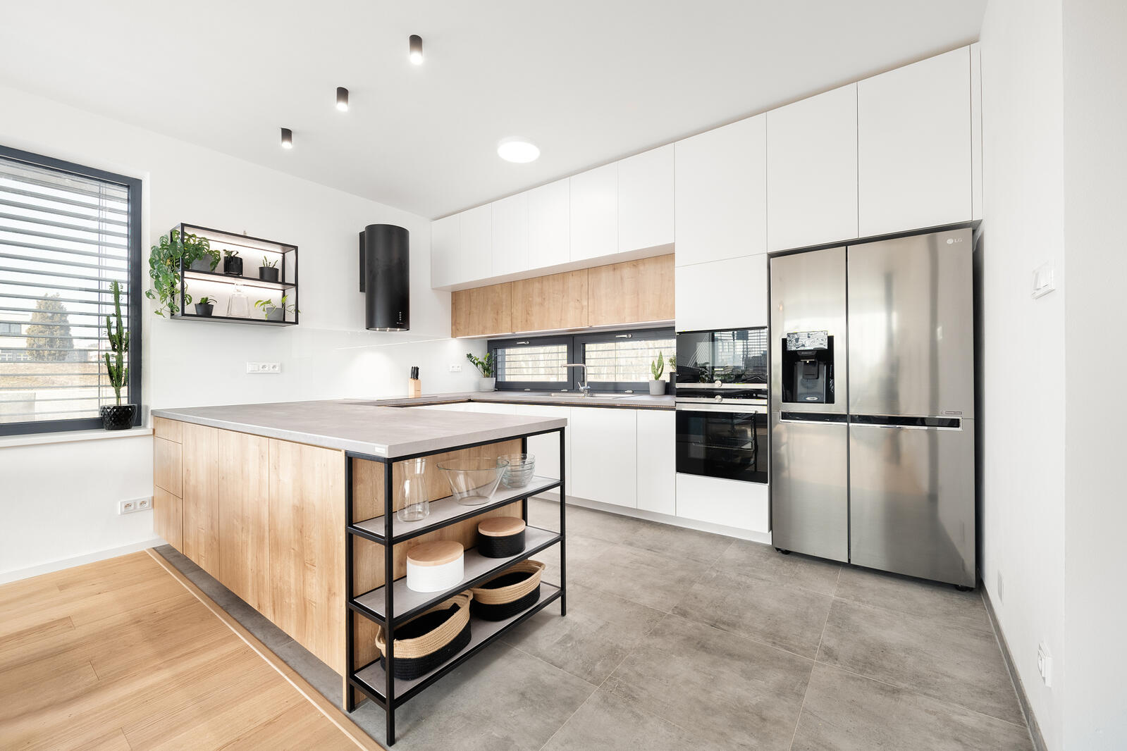 Dalmine s kovovými prvky